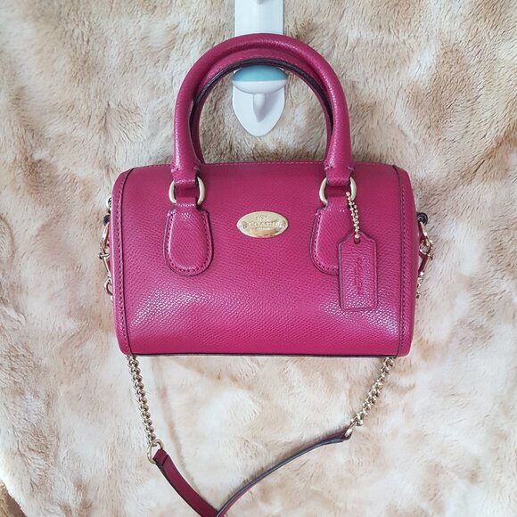 AUTHENTIC COACH COLLECTION NOW ON POSHMARK! $340 Coach Baby Bennet Crossbody - Picture 1 of 7